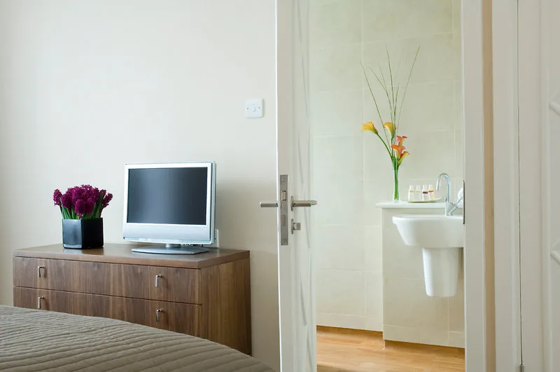 Dolphin House Serviced Apartments
