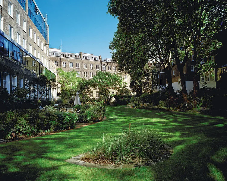 Miiro Templeton Garden
