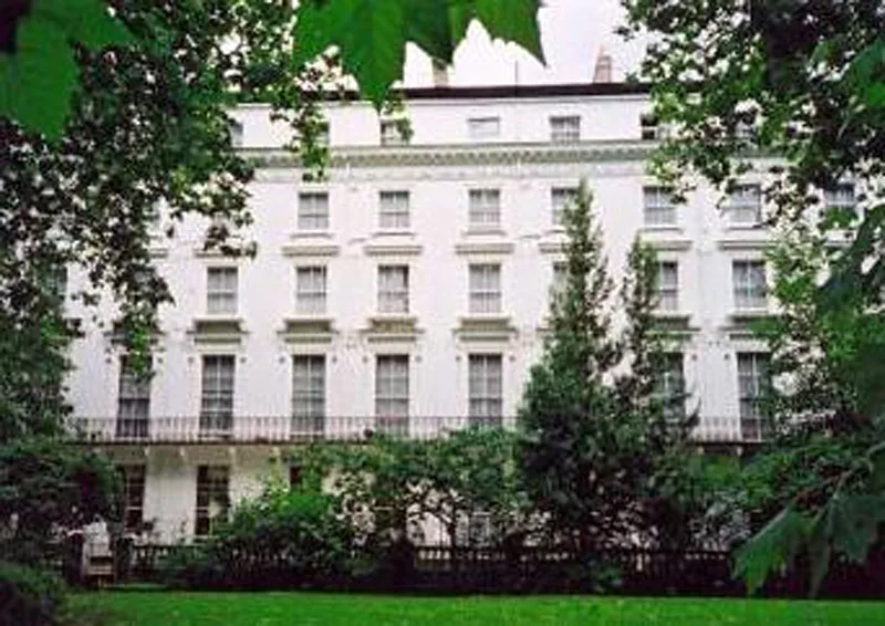 Pembridge Palace