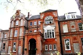 Palmers Lodge Swiss Cottage