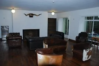 Palmers Lodge Hillspring