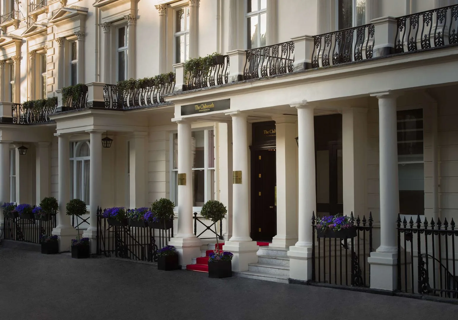 Montcalm Chilworth Townhouse