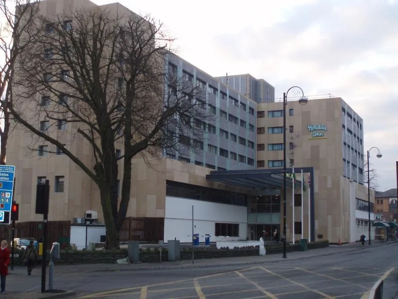 Holiday Inn Cardiff City Centre