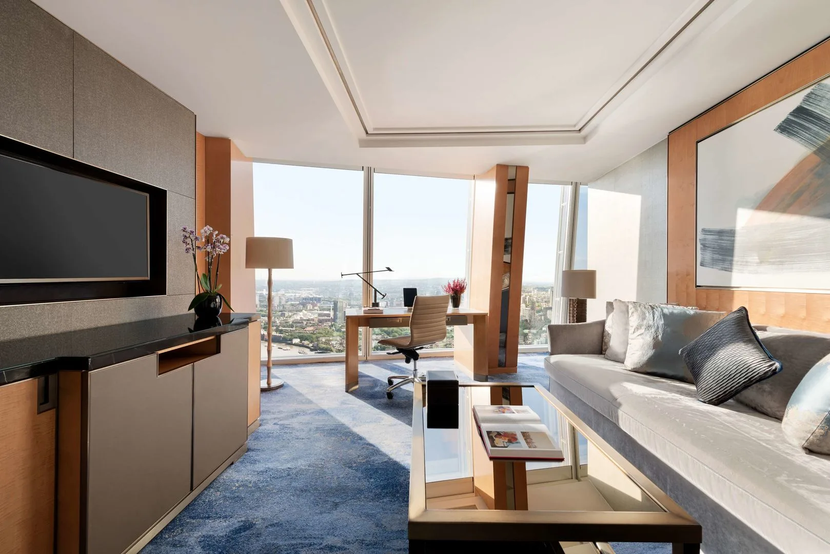 Shangri-La Hotel, At The Shard, London