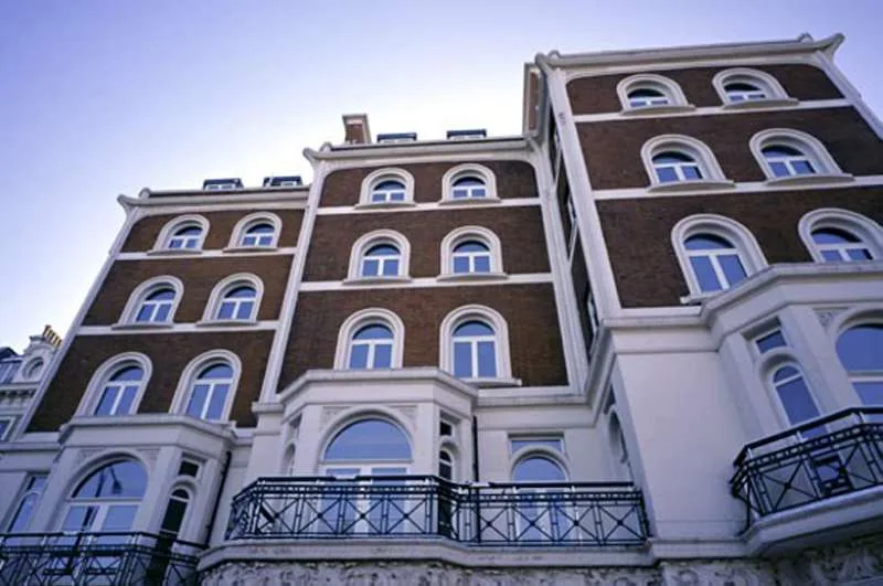 60 Hyde Park Gate Hotel