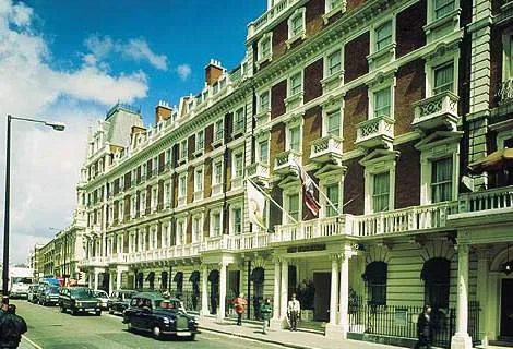 The Mandeville Hotel