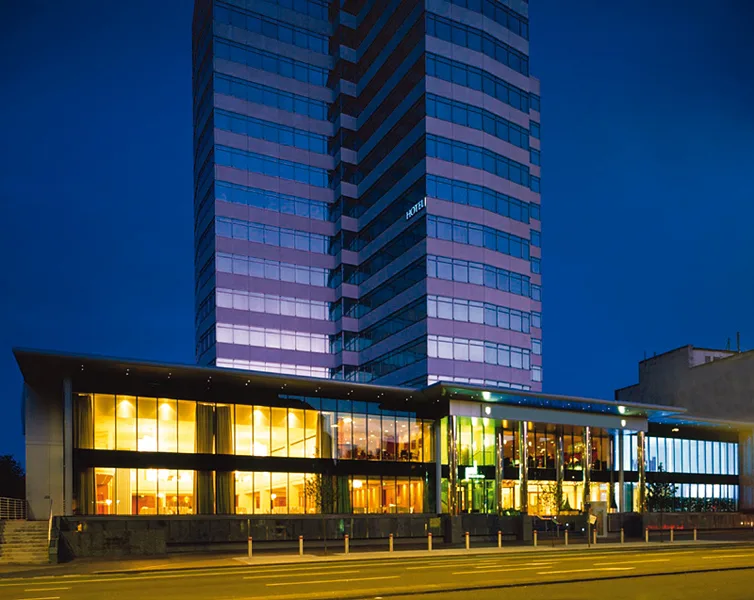 Holland House Hotel Cardiff By Sunday
