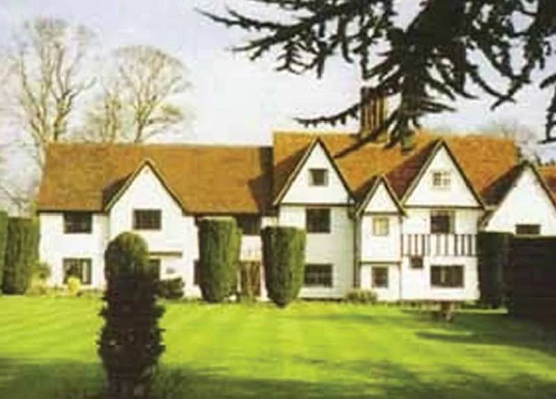 Whiteleaf Hotel